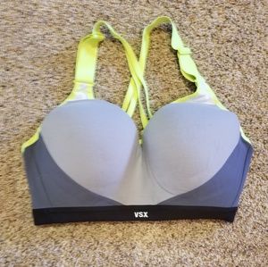 Victoria Sport sports bra